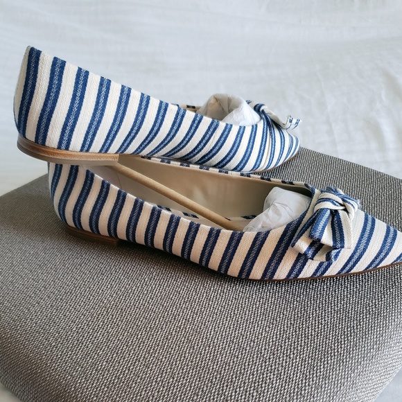 π Louise et Cie Aramina Stripe Bow Flat π - Picture 4 of 8